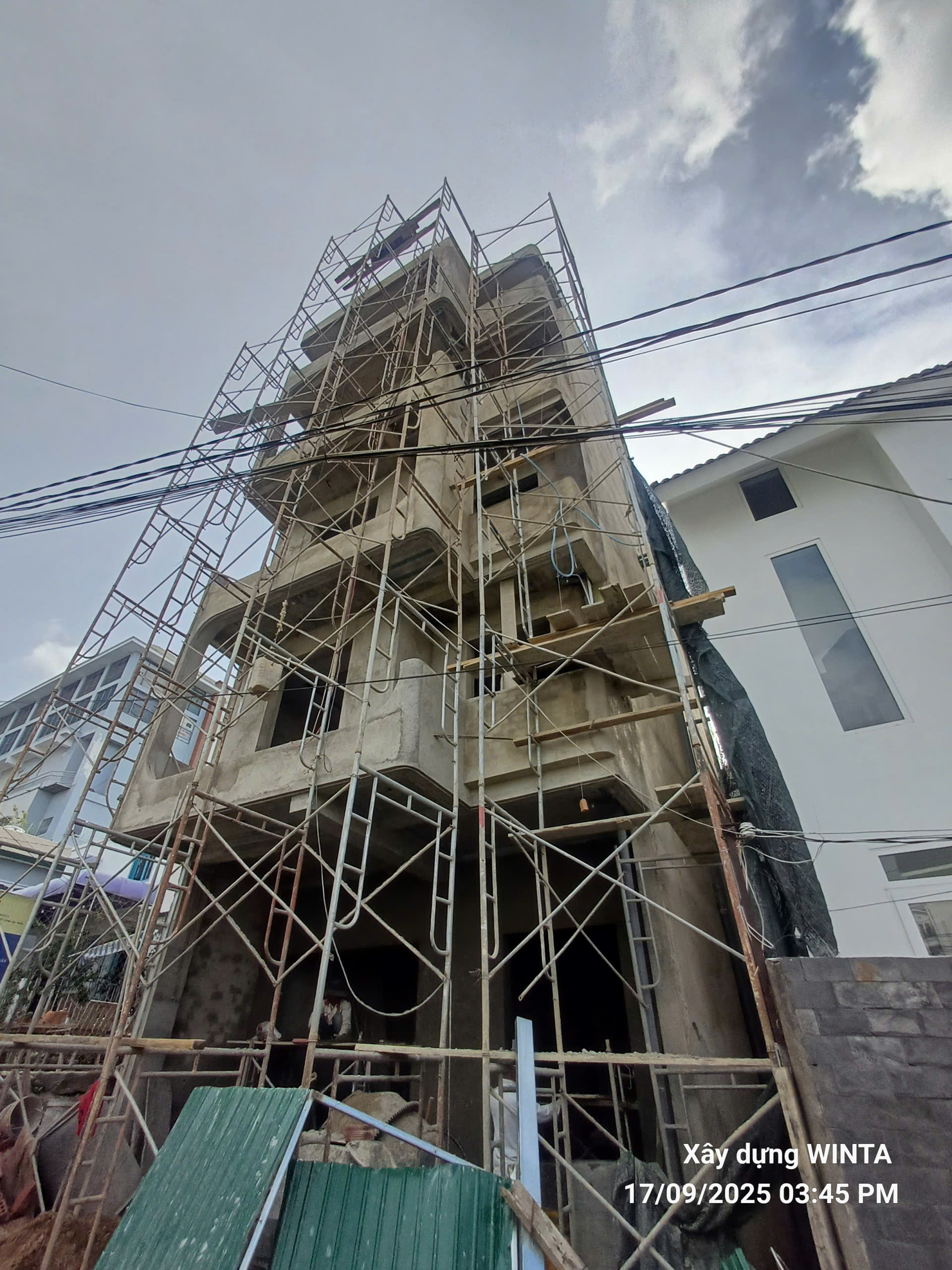 xay nha tron goi p10 da lat winta 2